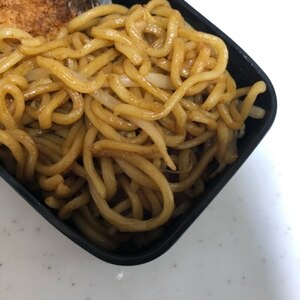 もやしたっぷりソース焼きそば